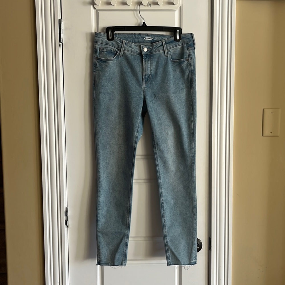 Old Navy Rockstar Super Skinny built in sculpt. Sz 10